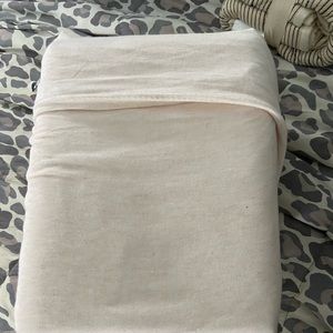 King jersey blend sheet set- Nate Berkus